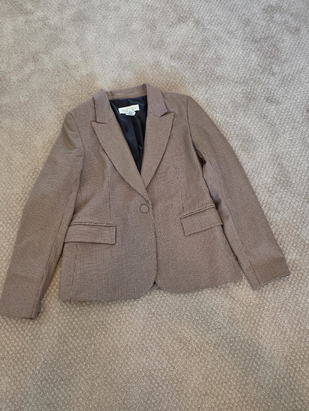 Rachel Zoe Women's Blazer in Burgundy and Black Micro-Check